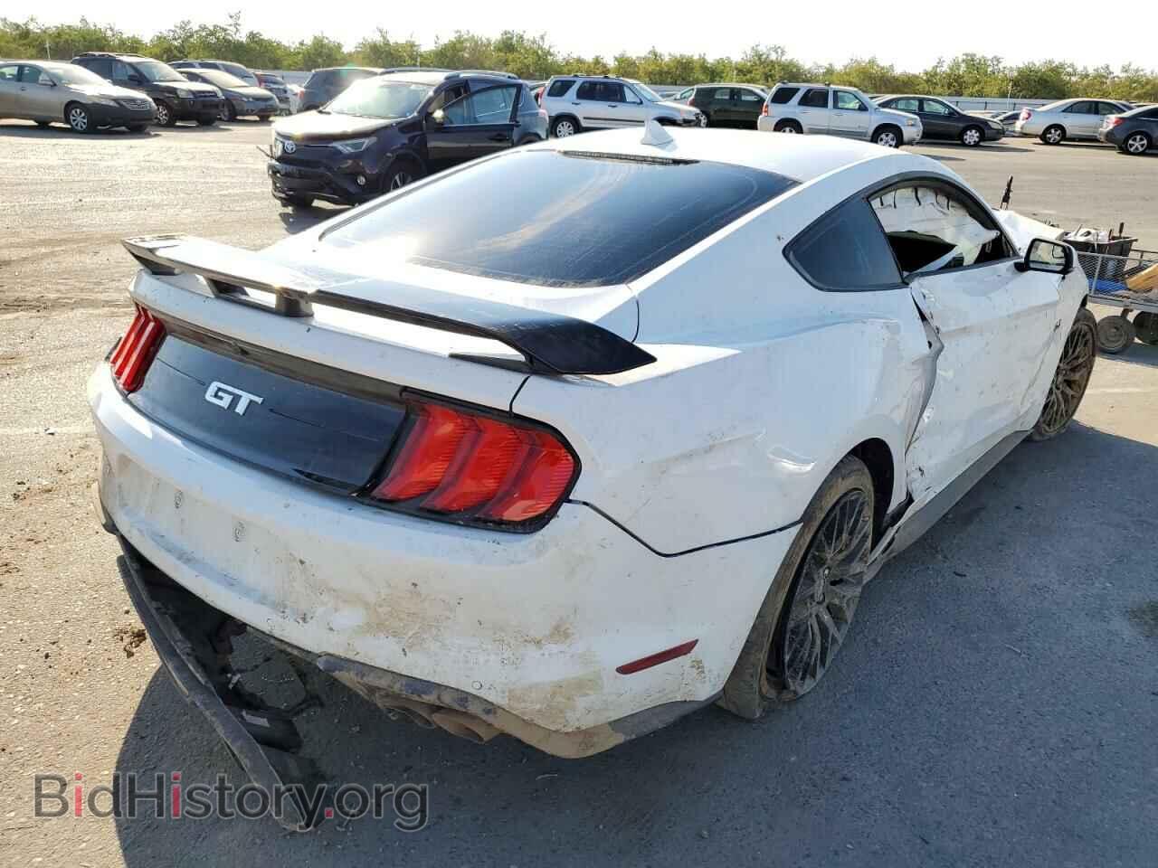 2020 FORD MUSTANG - VIN: 1FA6P8CF3L5163520 - Фото 4