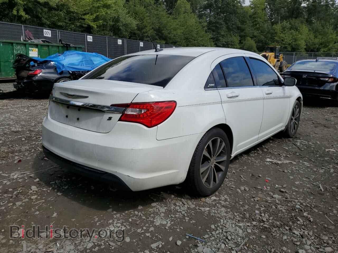 2013 CHRYSLER 200 - VIN: 1C3CCBBG1DN711262 - Фото 4