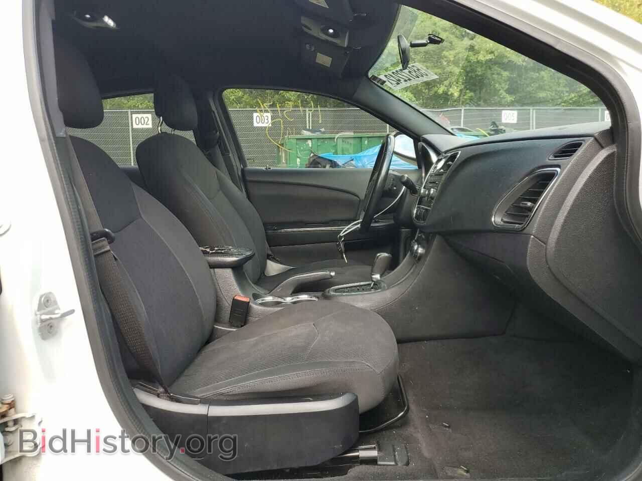 2013 CHRYSLER 200 - VIN: 1C3CCBBG1DN711262 - Фото 5