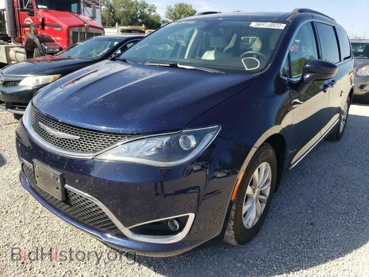2017 CHRYSLER PACIFICA - VIN: 2C4RC1BG9HR702656 - Photo 2