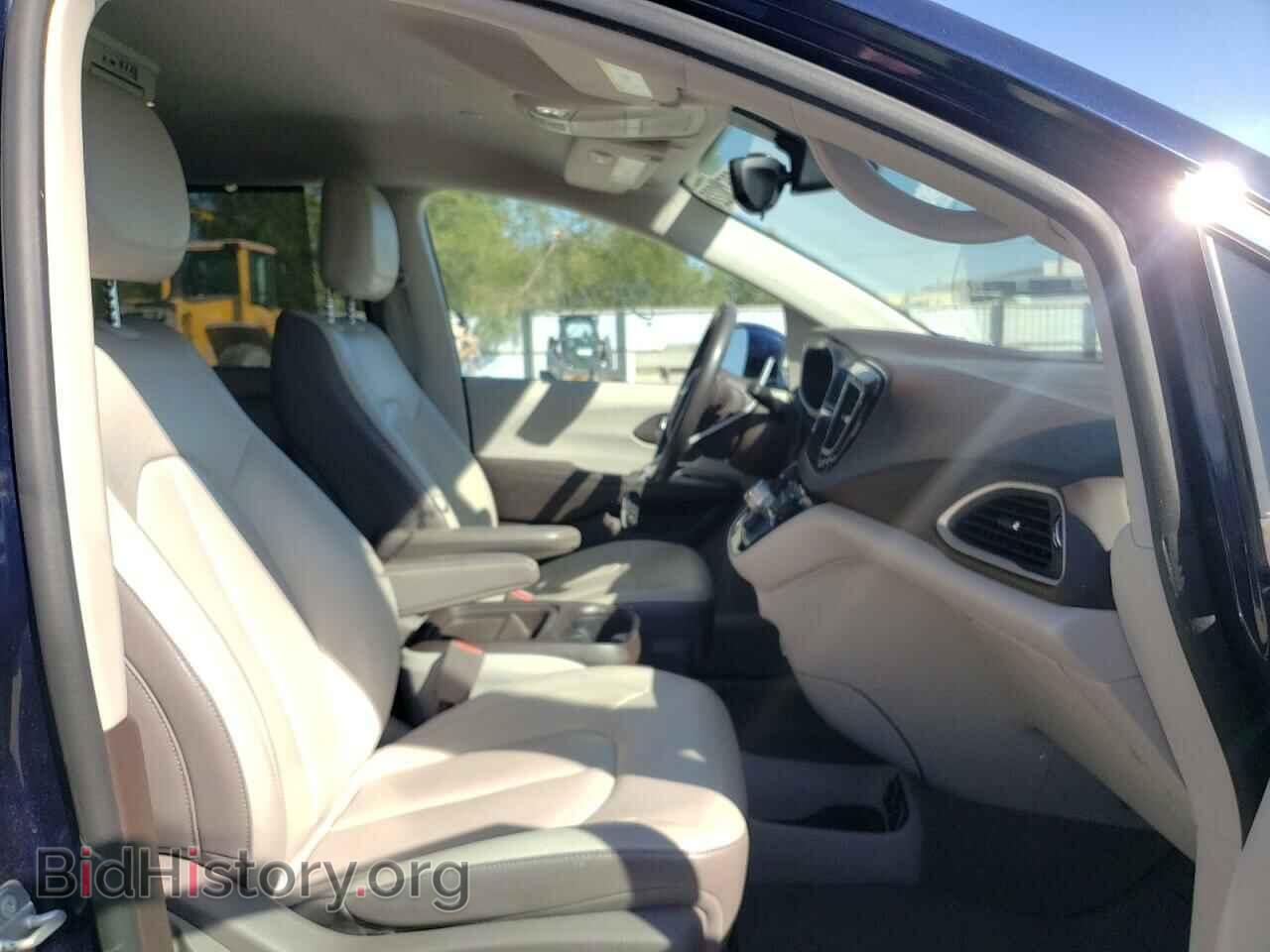 2017 CHRYSLER PACIFICA - VIN: 2C4RC1BG9HR702656 - Photo 5