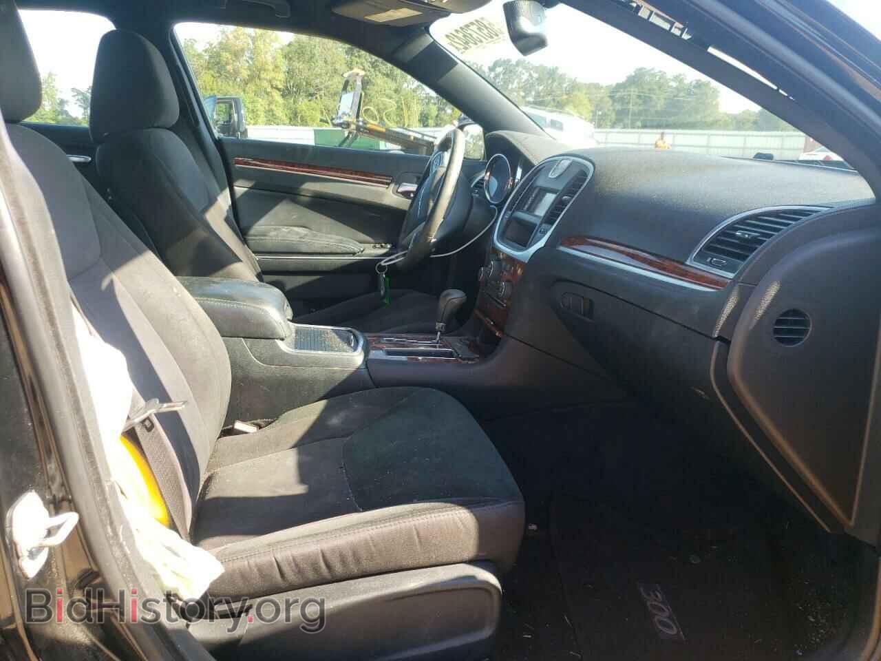 2012 CHRYSLER 300 - VIN: 2C3CCAAG0CH104790 - Фото 5
