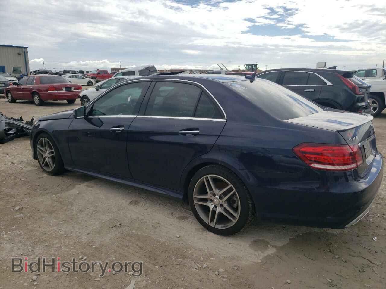 2015 MERCEDES-BENZ E-CLASS - VIN: WDDHF8JB3FB132270 - Фото 2