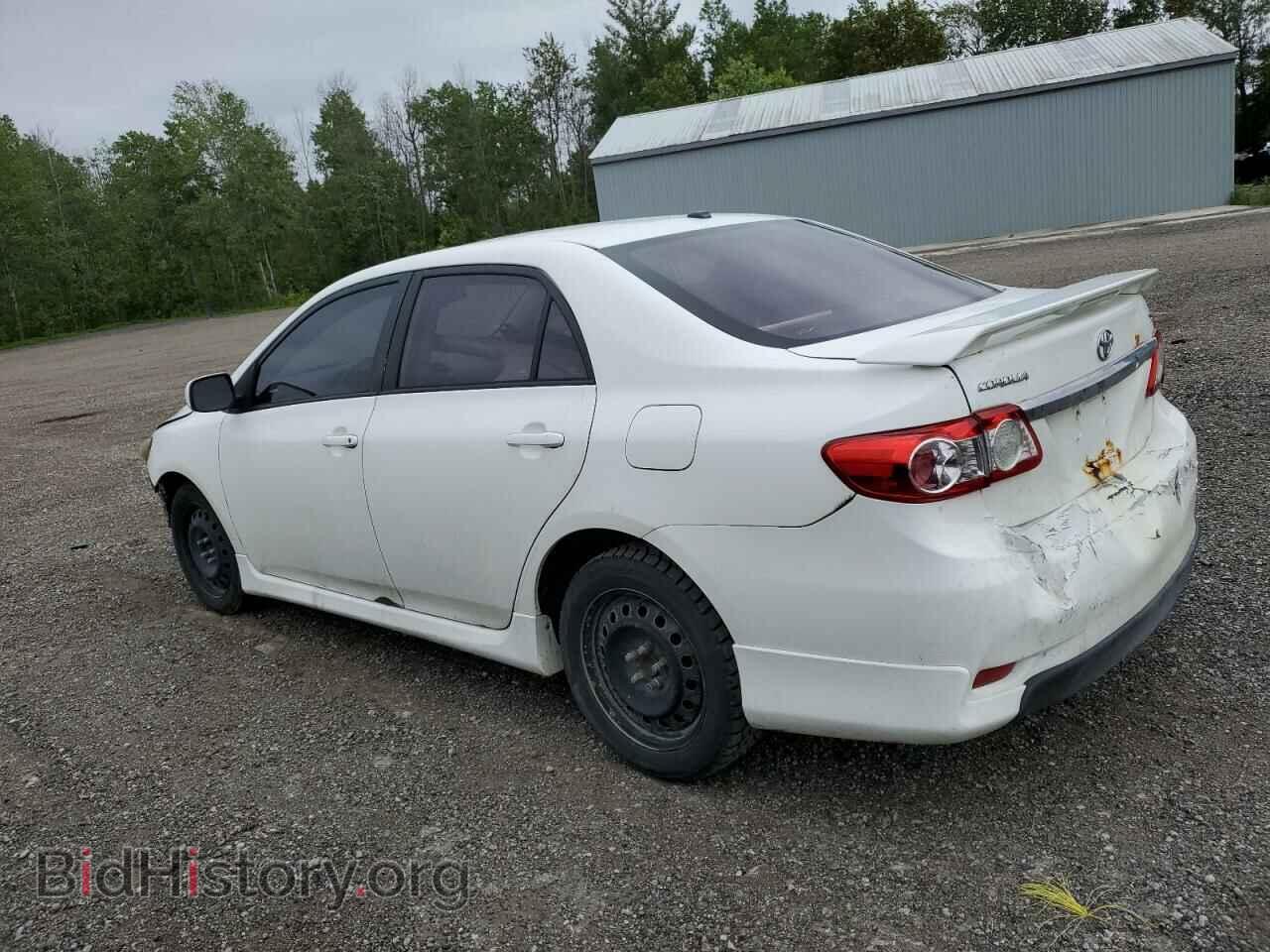 2011 TOYOTA COROLLA - VIN: 2T1BU4EEXBC611915 - Фото 2