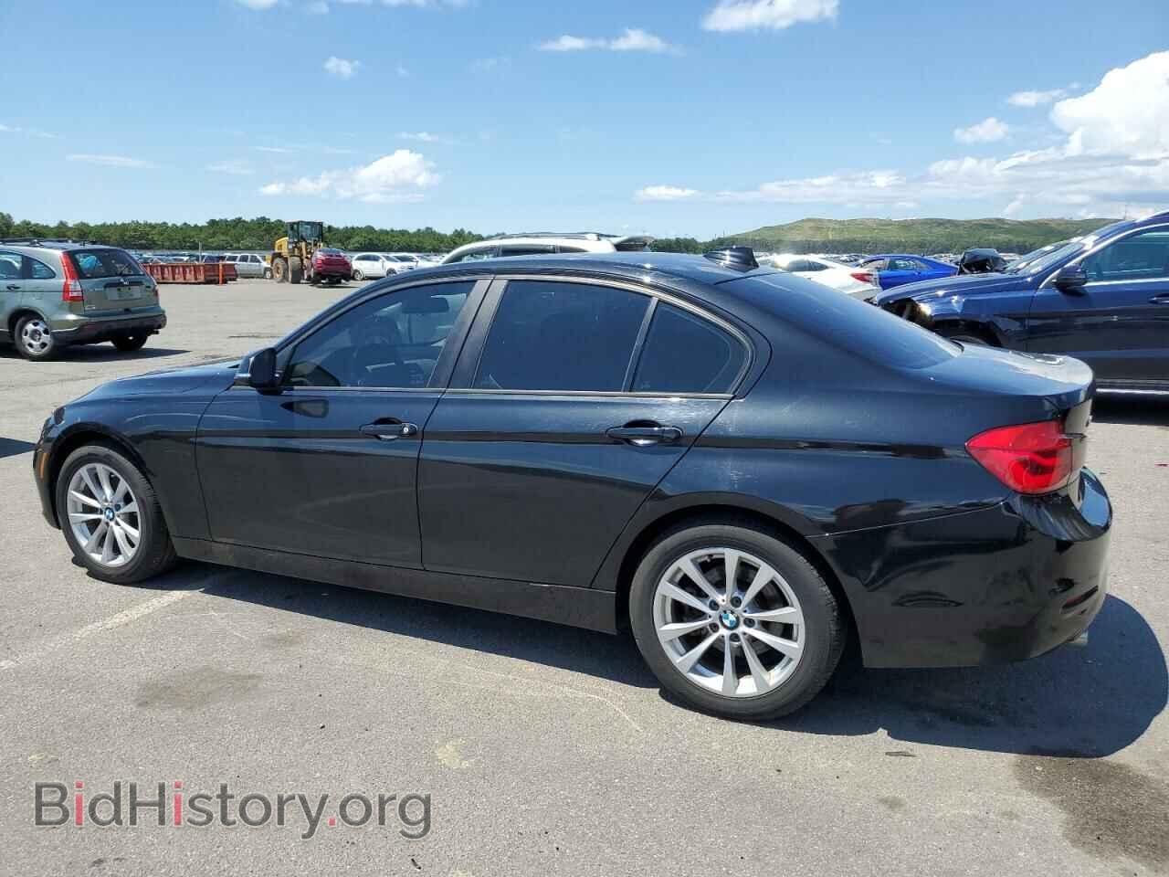 2017 BMW 3 SERIES - VIN: WBA8A3C50HK692010 - Фото 2