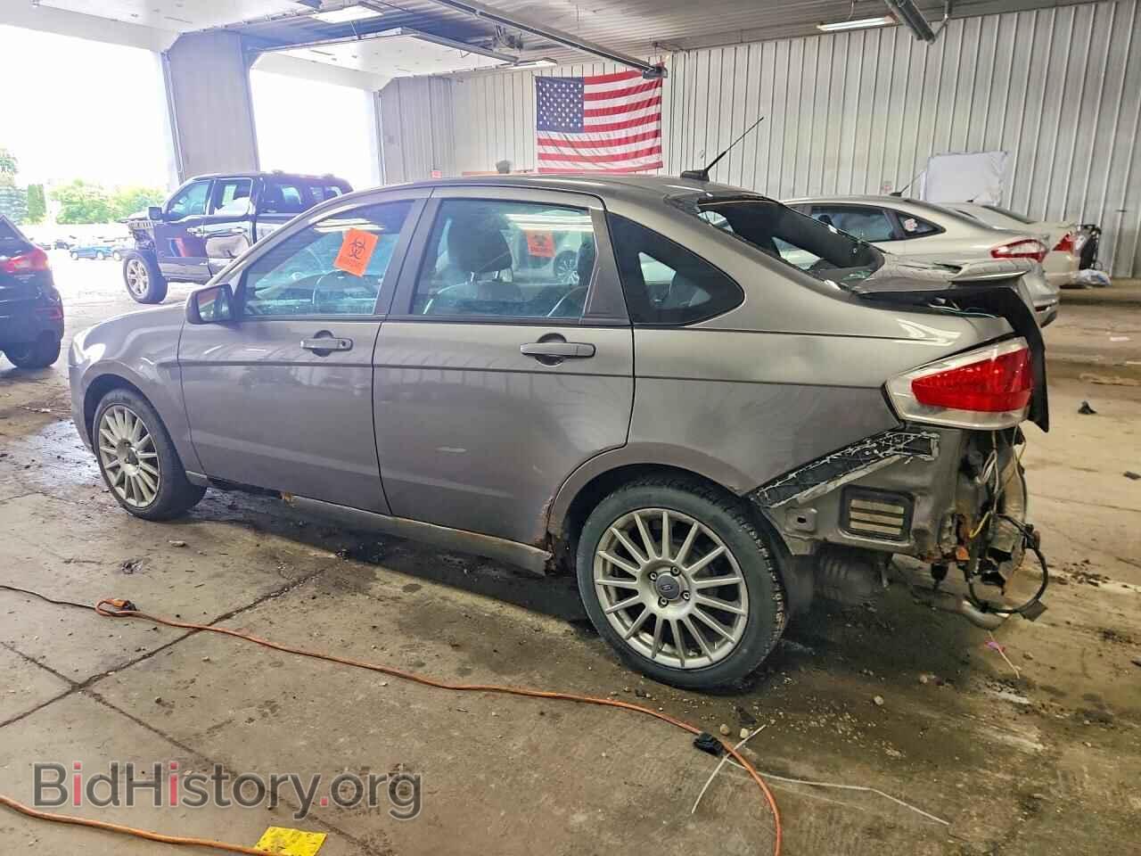 2011 FORD FOCUS - VIN: 1FAHP3GN3BW188116 - Photo 2