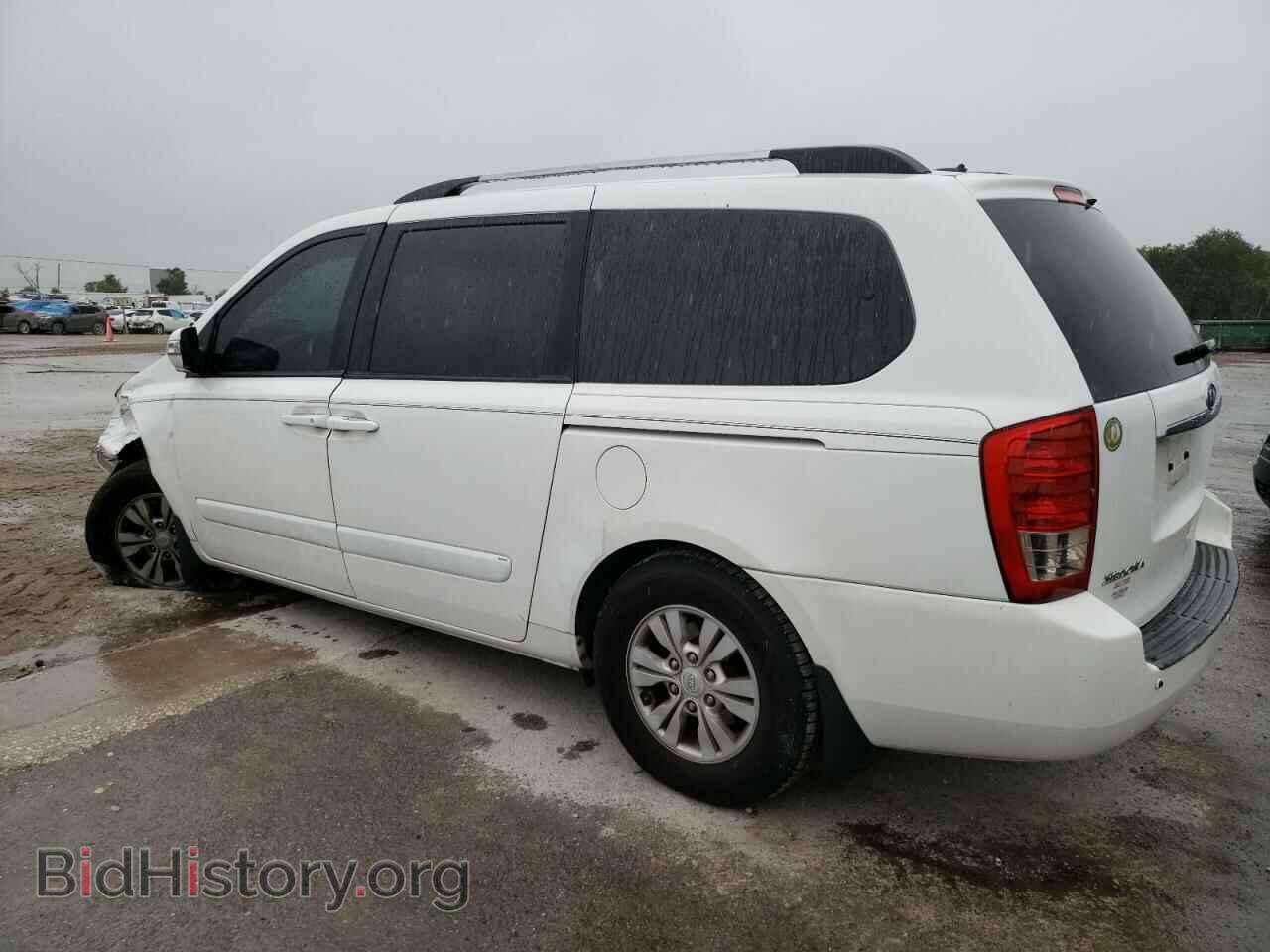 2011 KIA All Models - VIN: KNDMG4C74B6386998 - Фото 2