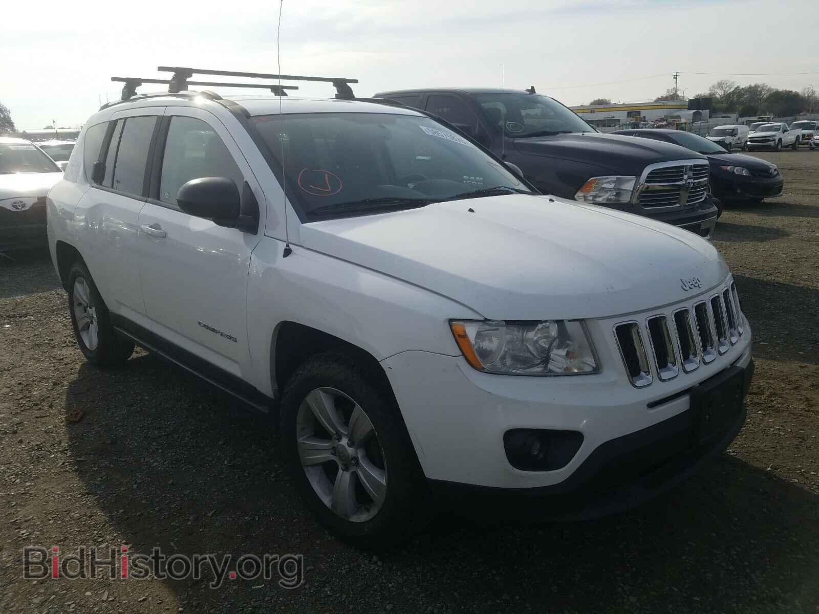 Фотография 1J4NF1FB7BD210698 - JEEP COMPASS 2011