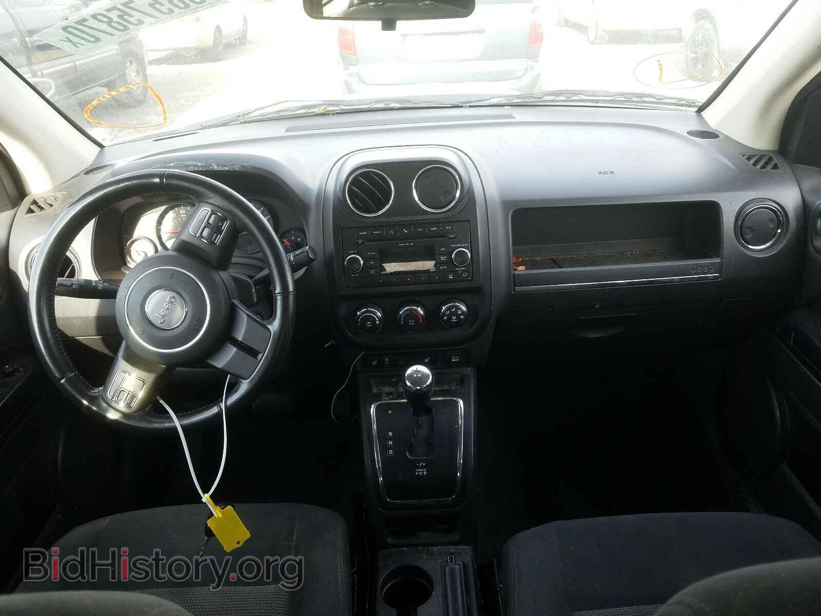 2011 JEEP COMPASS - VIN: 1J4NF1FB7BD210698 - Photo 9