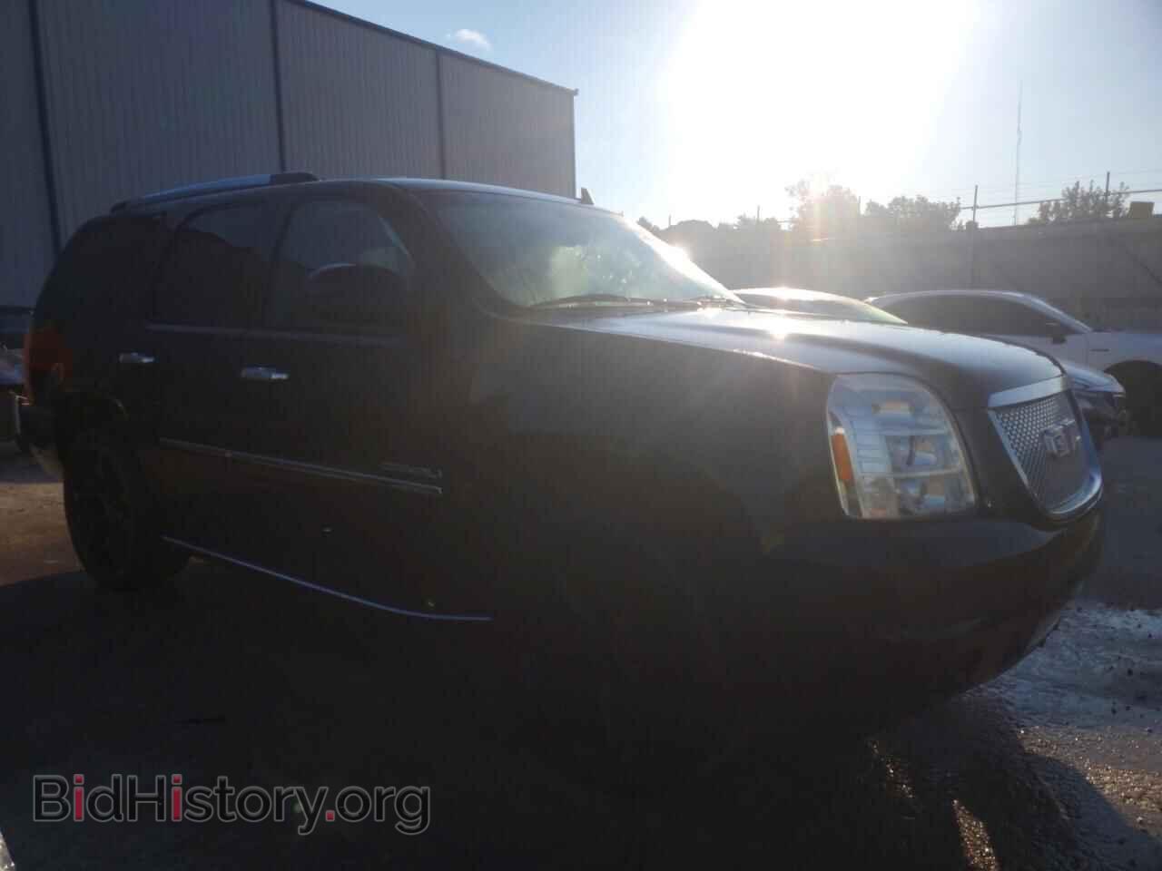 2009 GMC YUKON - VIN: 1GKFC03209R297234 - Photo 4