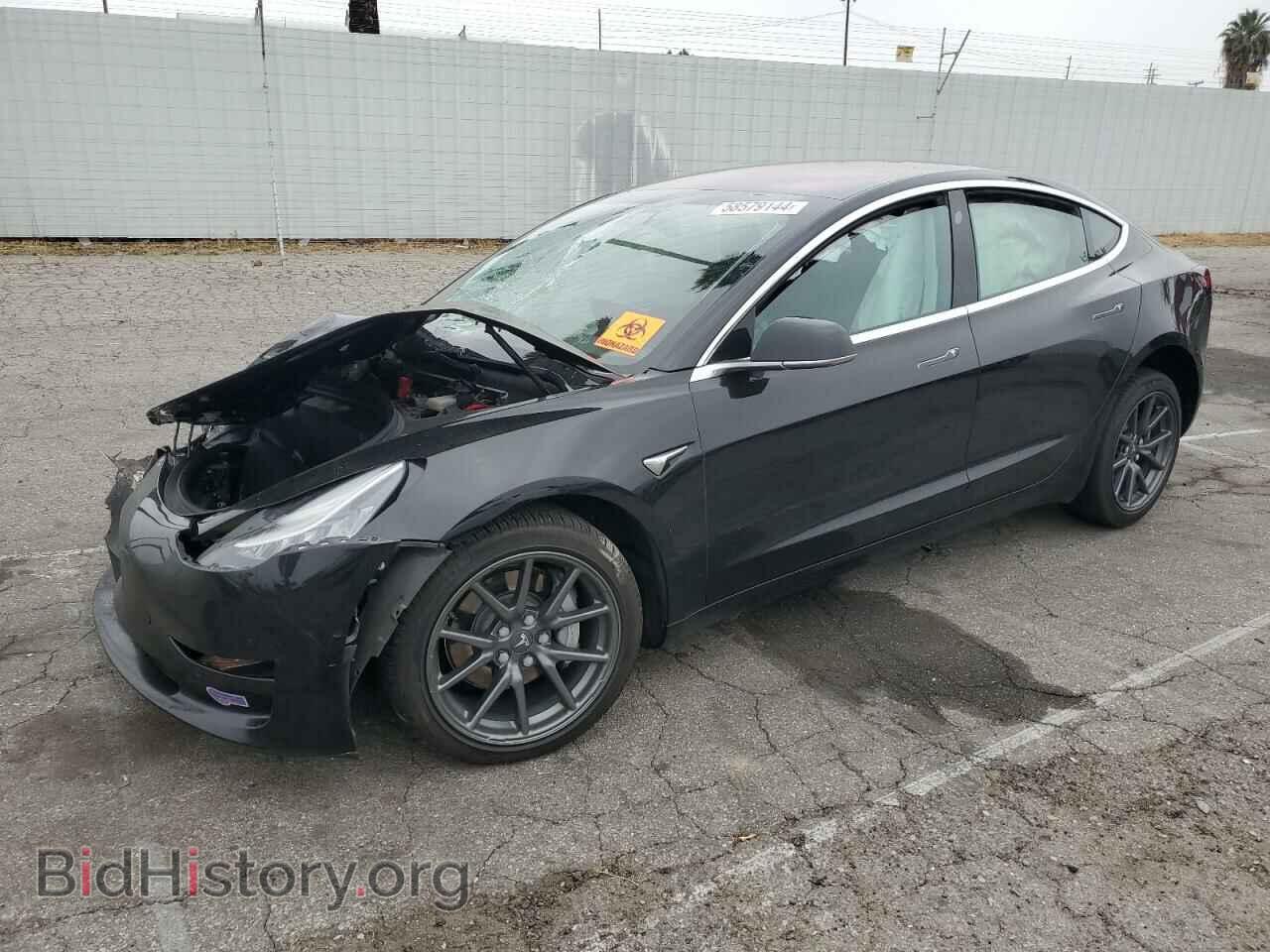 Фотография 5YJ3E1EA4JF166076 - TESLA MODEL 3 2018