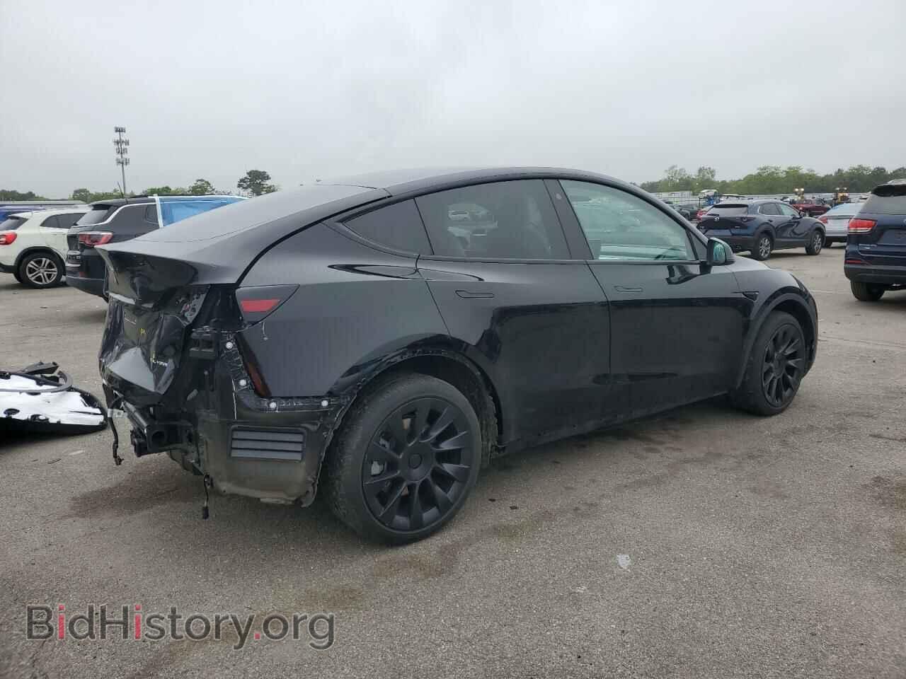 2022 TESLA MODEL Y - VIN: 7SAYGDEE9NF498768 - Фото 3