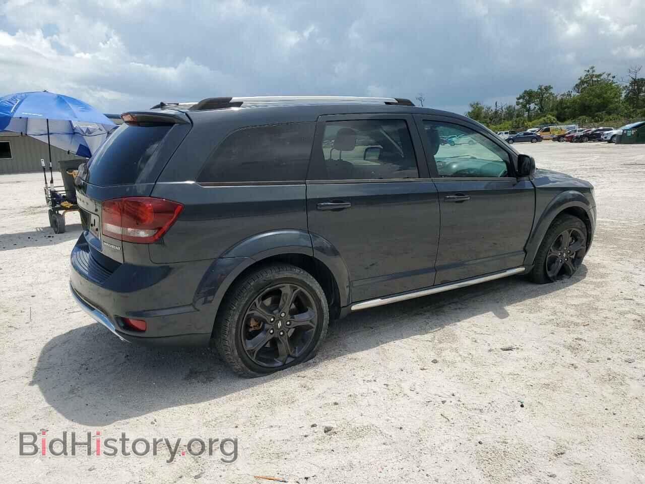 2018 DODGE JOURNEY - VIN: 3C4PDCGG4JT217868 - Фото 3