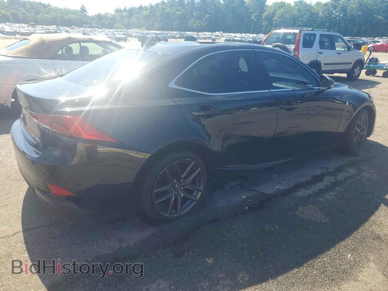 2018 LEXUS IS - VIN: JTHC81D23J5027557 - Фото 3
