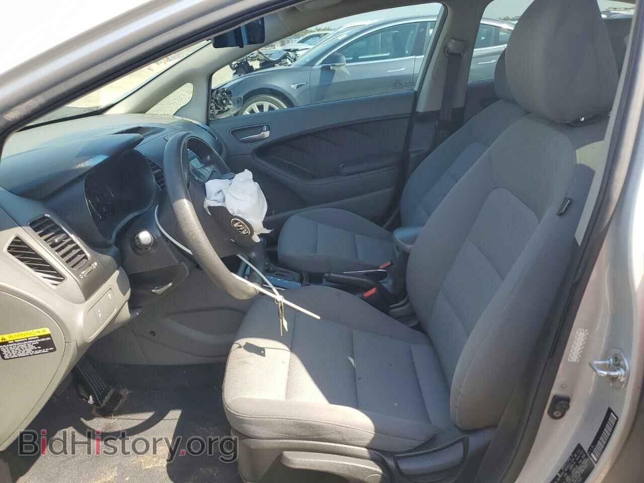 2017 KIA FORTE - VIN: 3KPFK4A79HE057937 - Фото 7