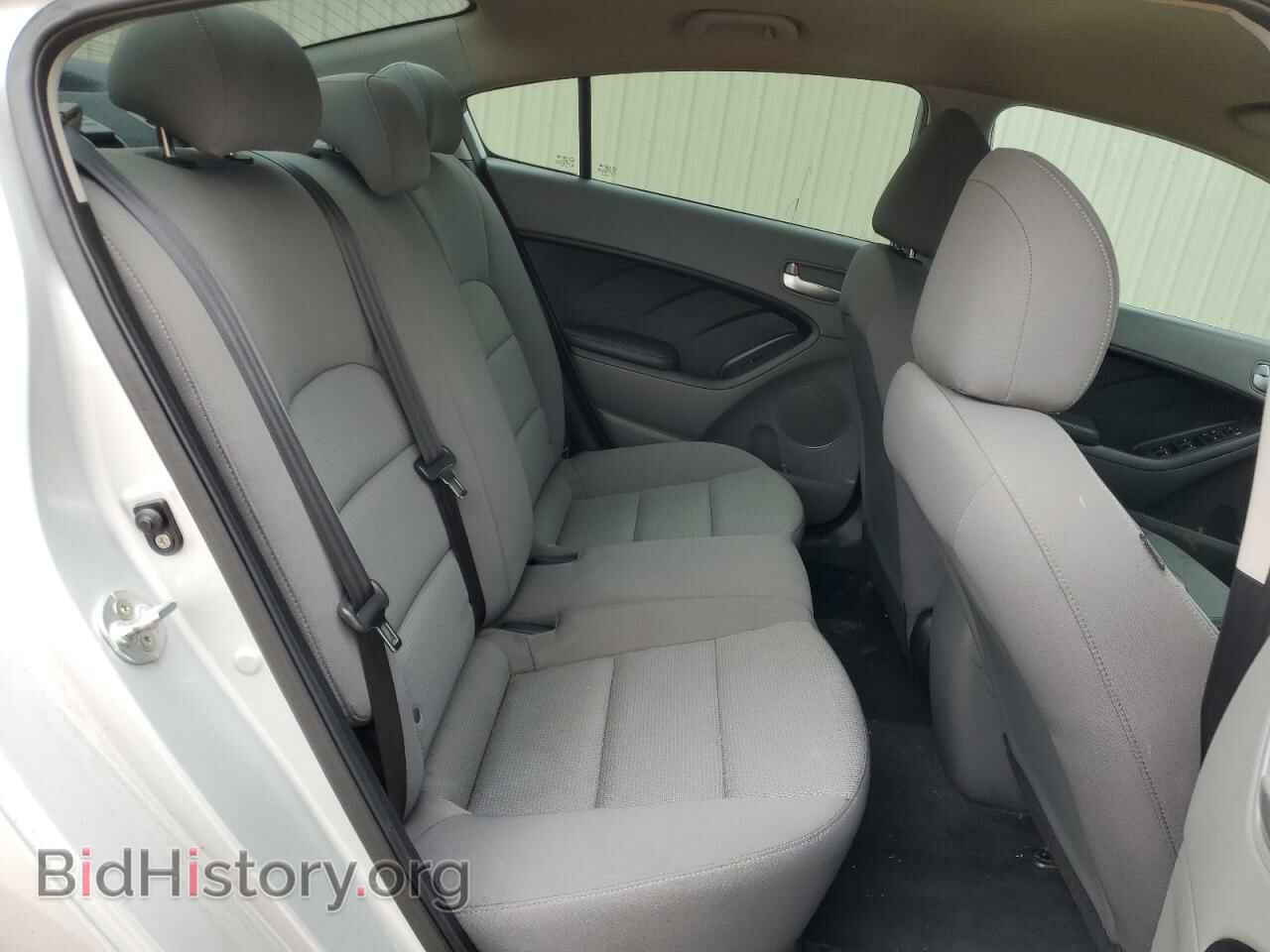 2017 KIA FORTE - VIN: 3KPFK4A79HE057937 - Фото 10