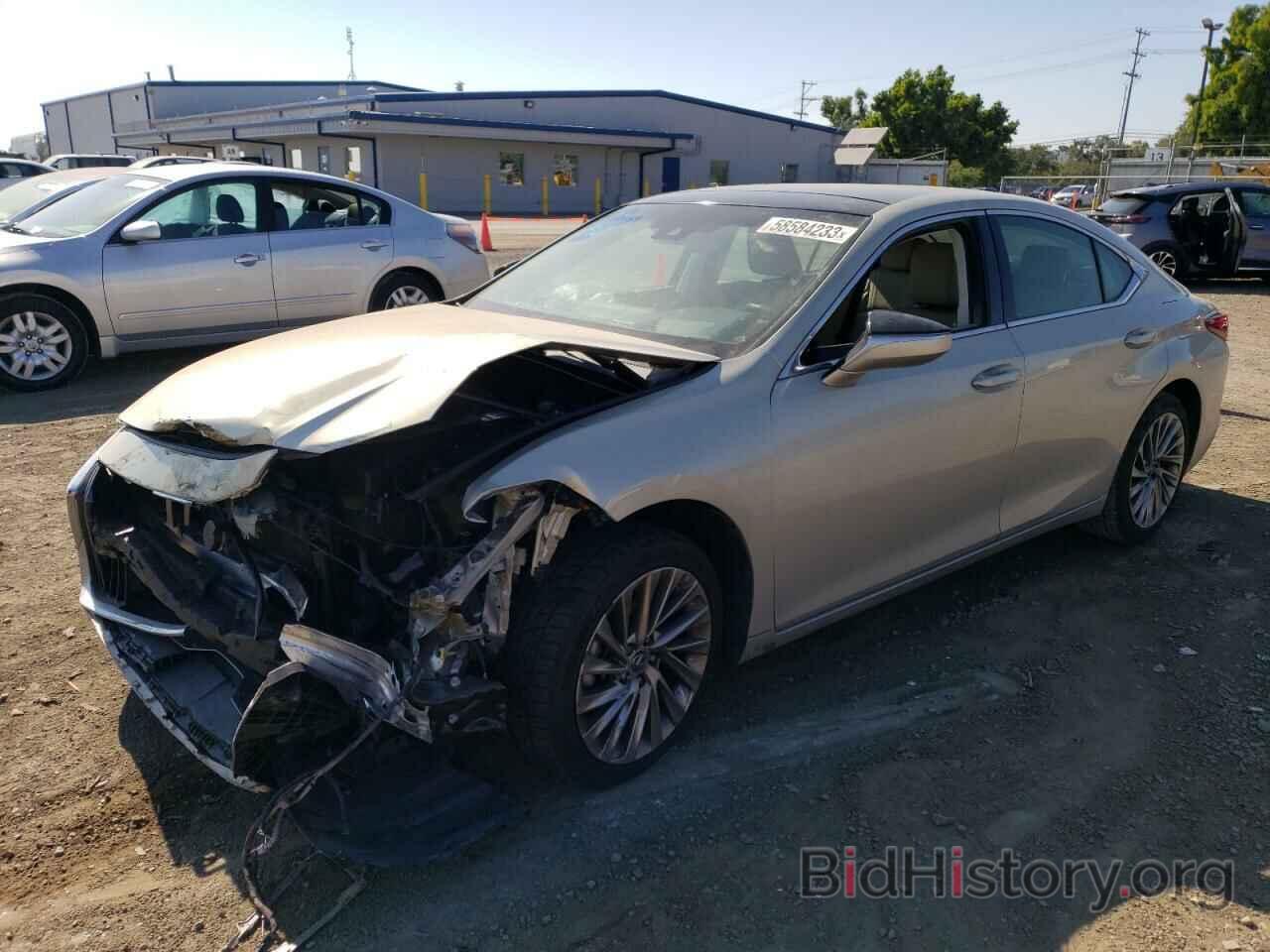 Photo 58ABZ1B12KU014878 - LEXUS ES350 2019