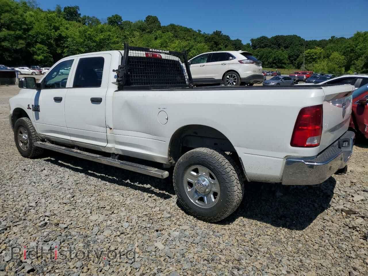 2018 RAM All Models - VIN: 3C6UR5HL0JG377841 - Фото 2
