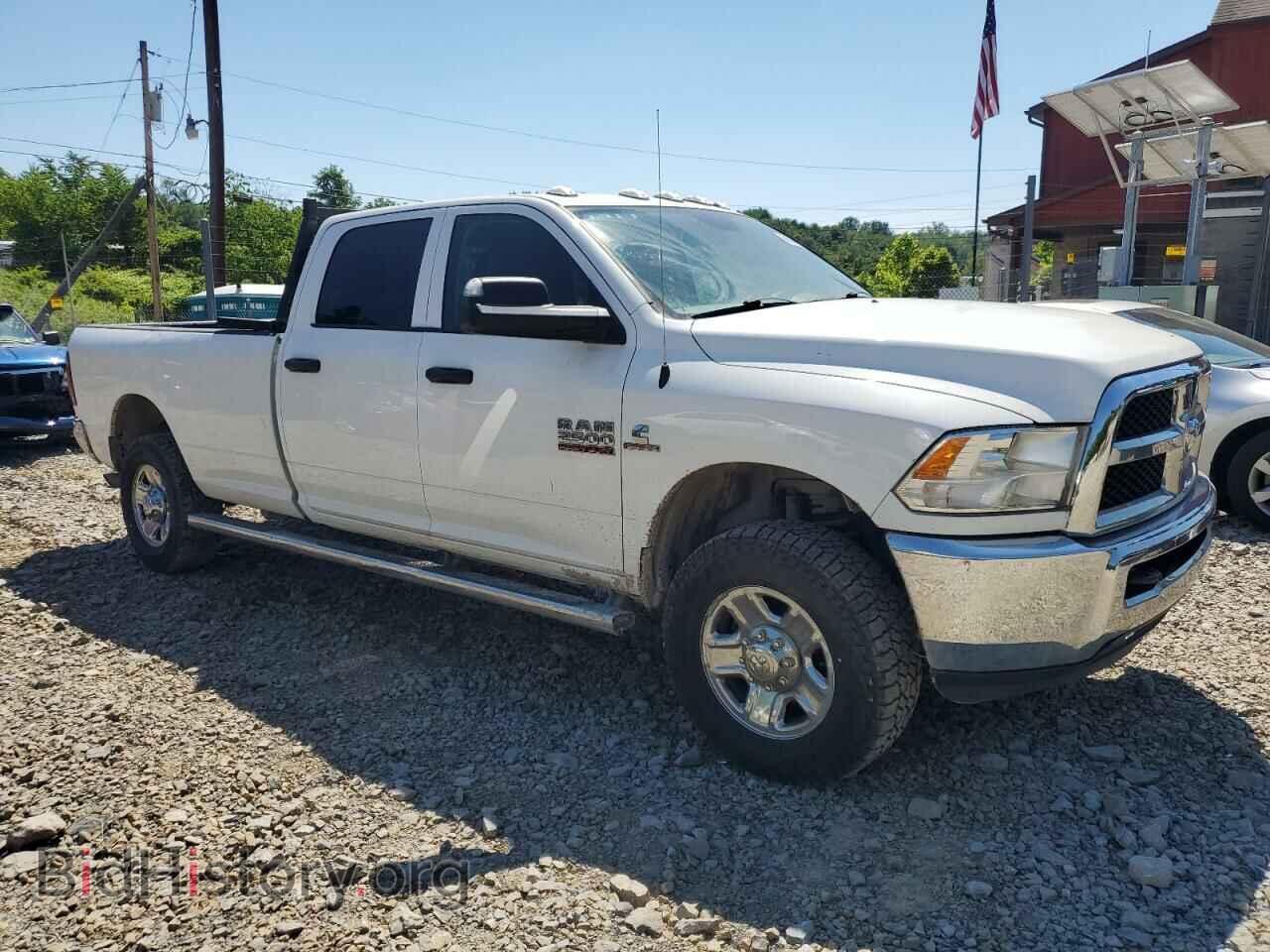 2018 RAM All Models - VIN: 3C6UR5HL0JG377841 - Фото 4
