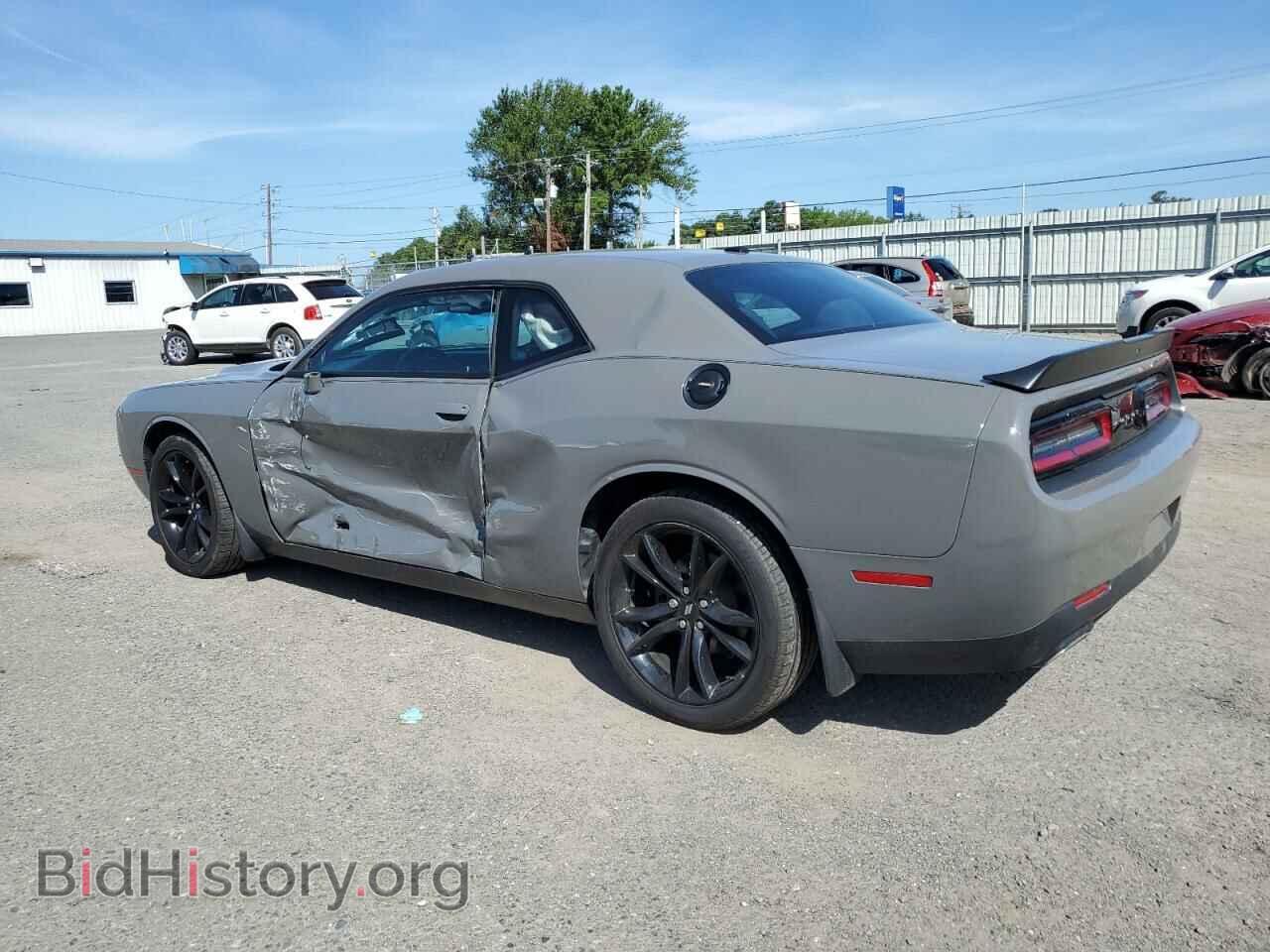2018 DODGE CHALLENGER - VIN: 2C3CDZAG5JH153086 - Photo 2
