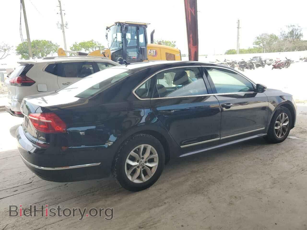 2016 VOLKSWAGEN PASSAT - VIN: 1VWAT7A31GC016873 - Фото 3