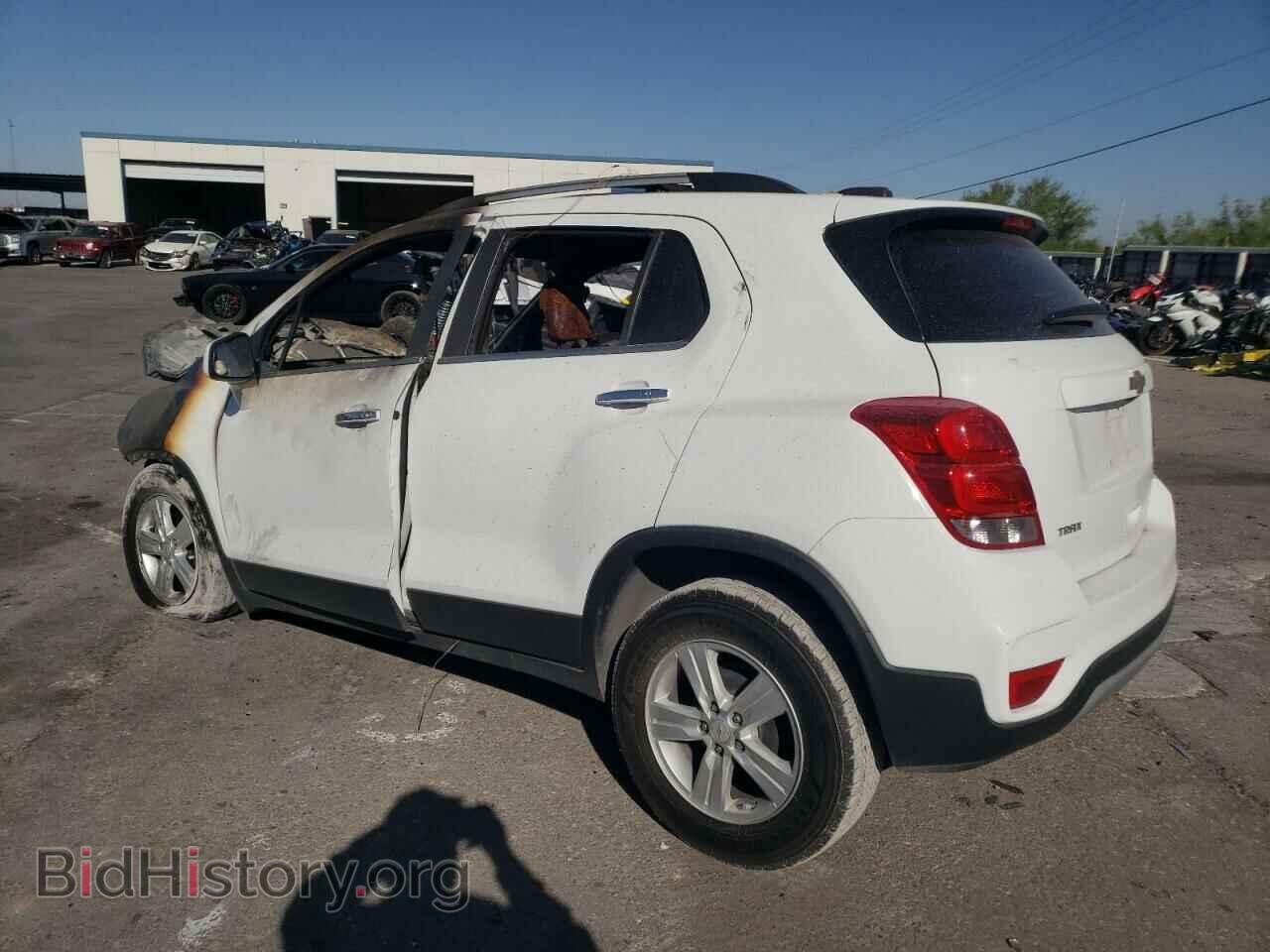2018 CHEVROLET TRAX - VIN: KL7CJLSB9JB716697 - Фото 2
