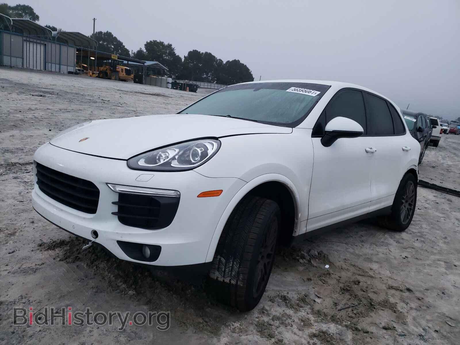 2017 PORSCHE CAYENNE - VIN: WP1AA2A22HKA81711 - Фото 2