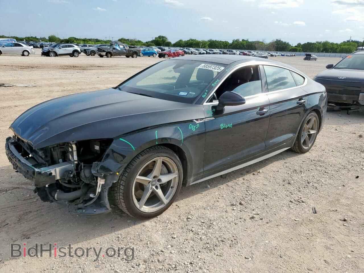 Photo WAUFNCF55JA081604 - AUDI A5 2018