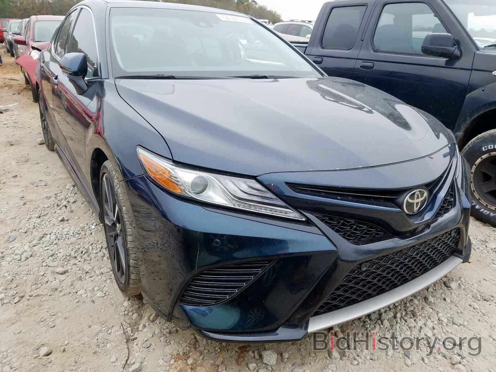 Photo 4T1B61HK7JU543919 - TOYOTA CAMRY 2018