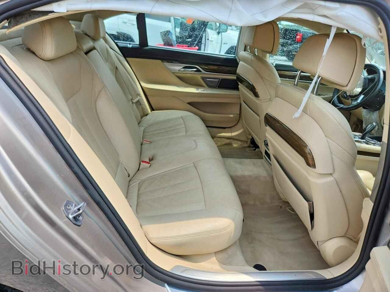 2016 BMW 7 SERIES - VIN: WBA7E2C59GG547835 - Фото 10