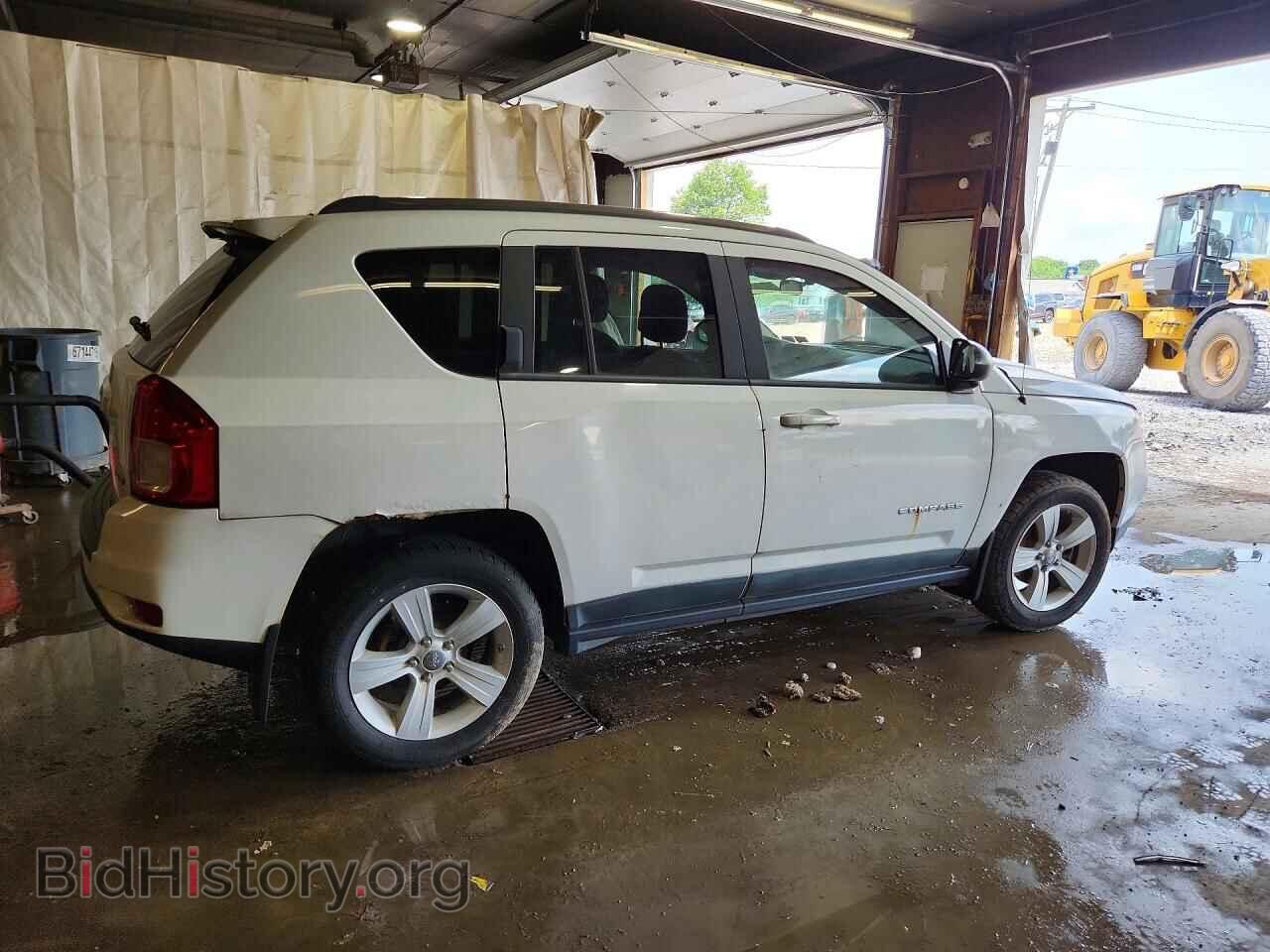 2011 JEEP COMPASS - VIN: 1J4NF1FB7BD180229 - Photo 3