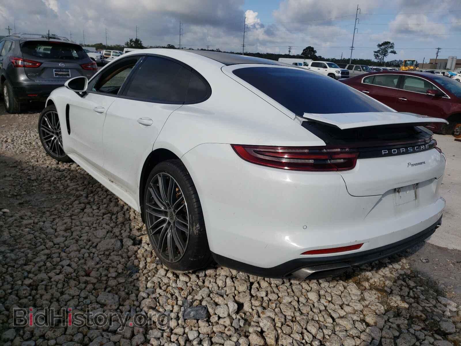 2017 PORSCHE PANAMERA - VIN: WP0AA2A70HL102689 - Фото 3