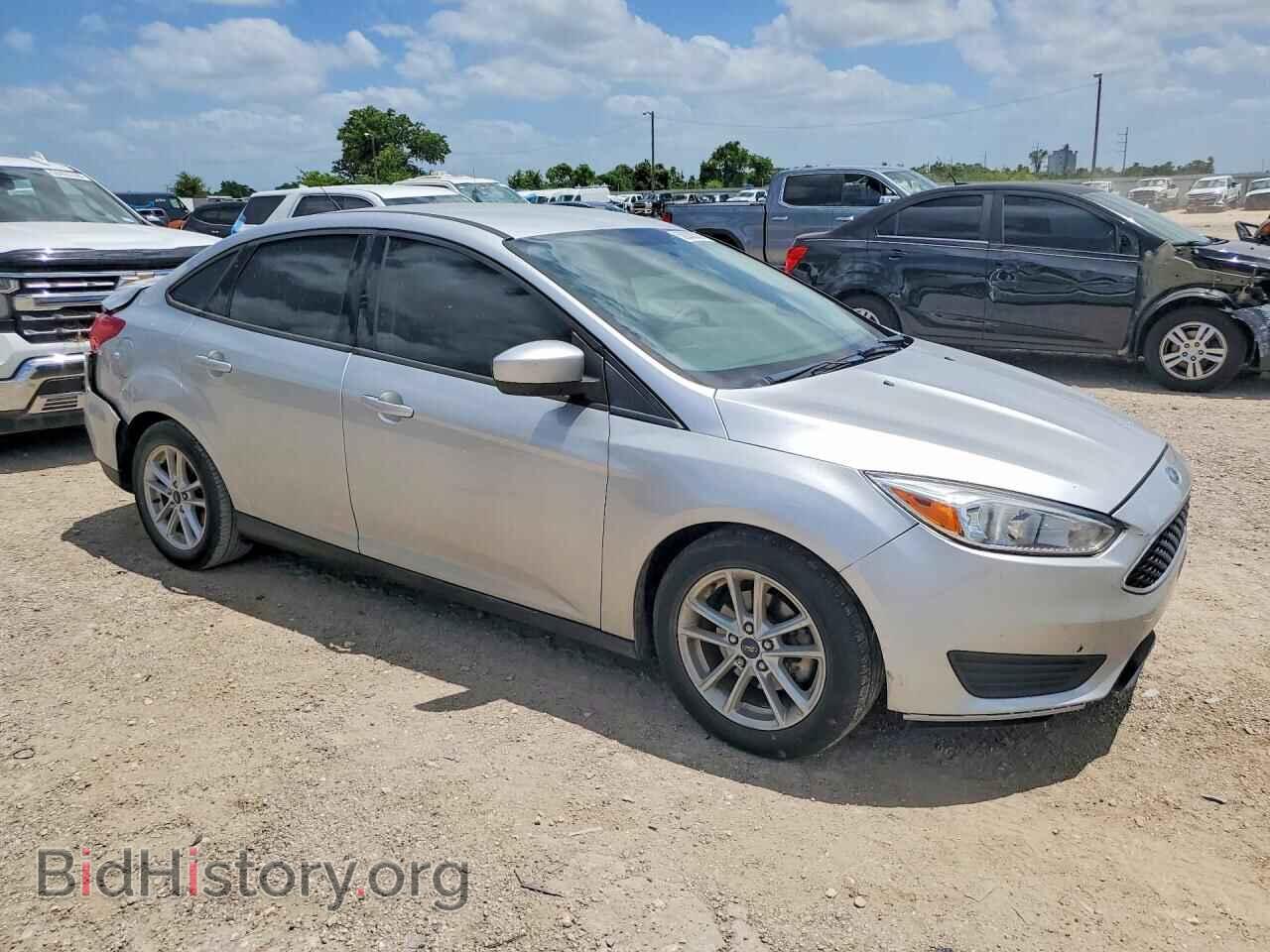 2018 FORD FOCUS - VIN: 1FADP3FE9JL321400 - Фото 4