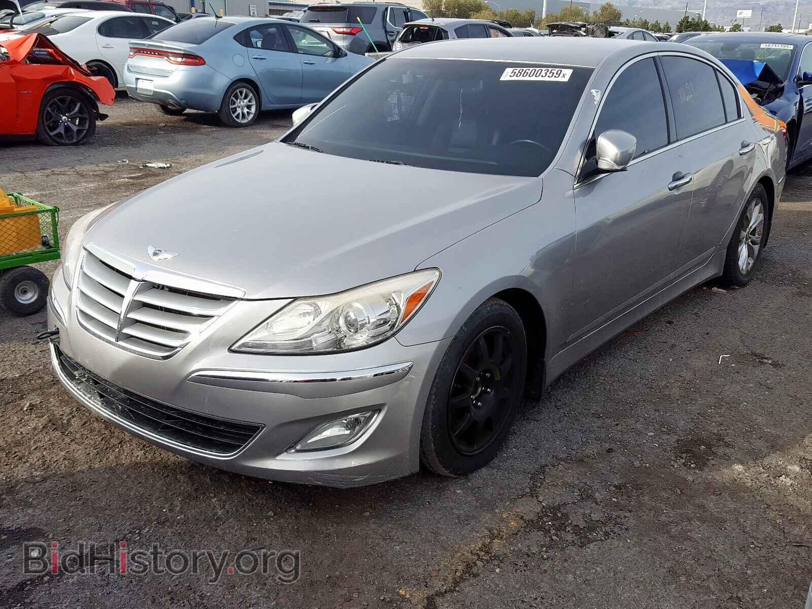 2013 HYUNDAI GENESIS - VIN: KMHGC4DDXDU234084 - Фото 2