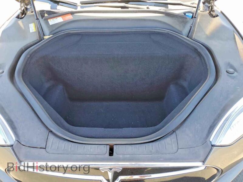 2015 Tesla MODEL S (VIN 5YJSA1H2XFF097249) — photo 11 of 12