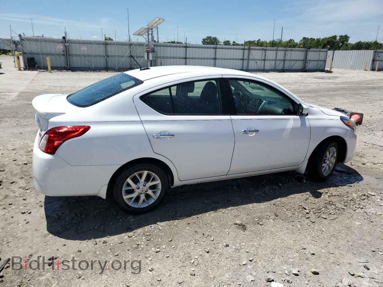 2017 NISSAN VERSA - VIN: 3N1CN7AP3HL905689 - Фото 3