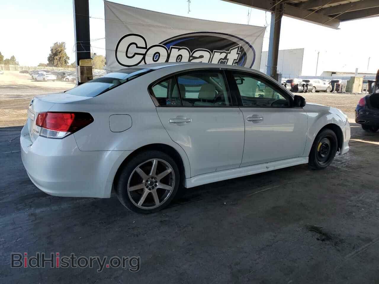 2010 SUBARU LEGACY - VIN: 4S3BMAA67A1217157 - Фото 3