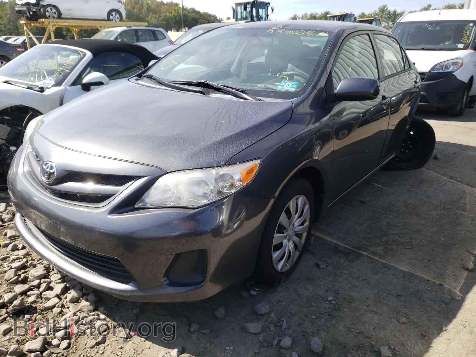 2012 TOYOTA COROLLA - VIN: 2T1BU4EE9CC909227 - Фото 2