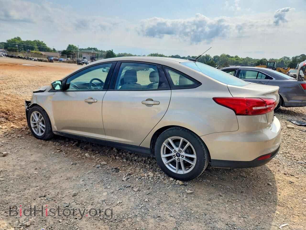 2017 FORD FOCUS - VIN: 1FADP3F24HL312197 - Photo 2