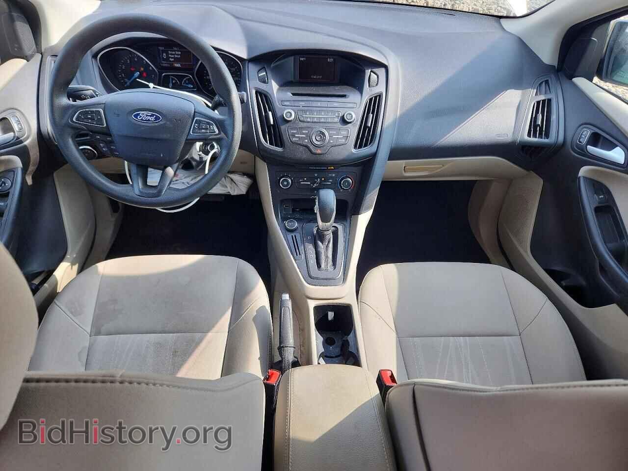 2017 FORD FOCUS - VIN: 1FADP3F24HL312197 - Photo 8