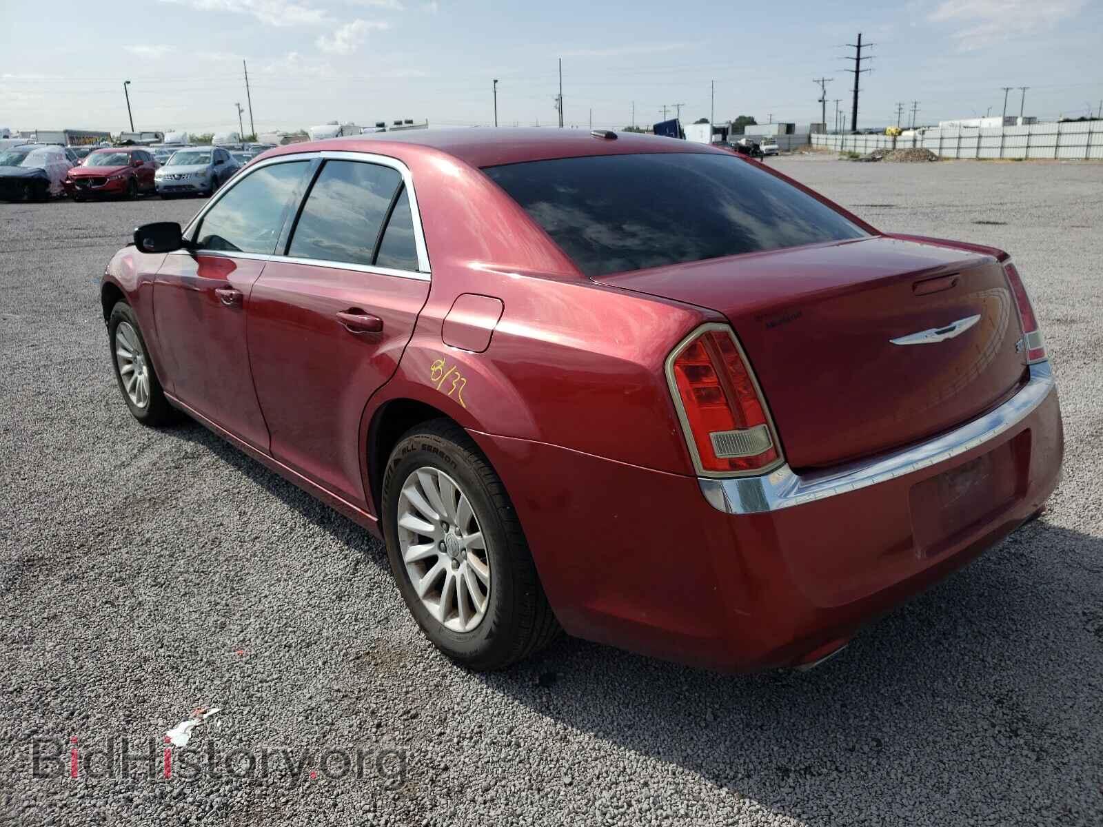 2011 CHRYSLER 300 - VIN: 2C3CA4CG6BH529255 - Фото 3