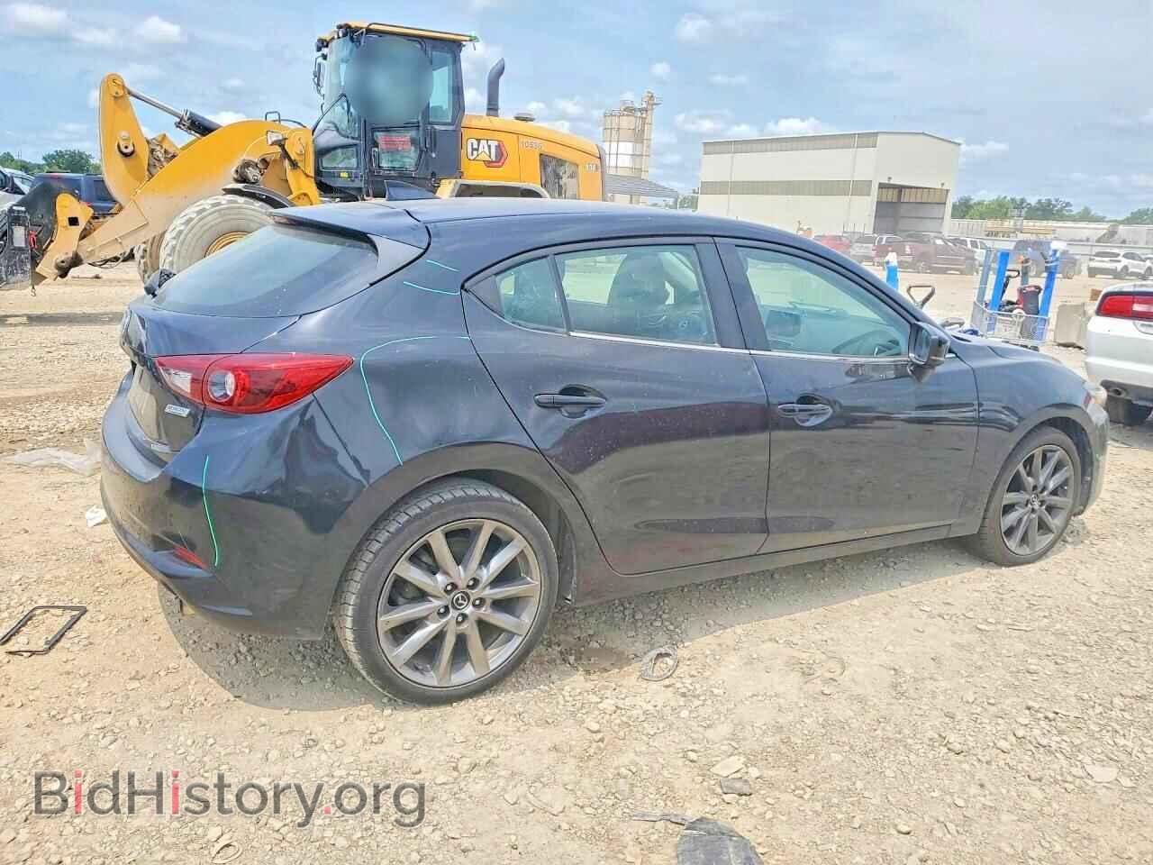 2018 MAZDA 3 - VIN: 3MZBN1M33JM190456 - Фото 3