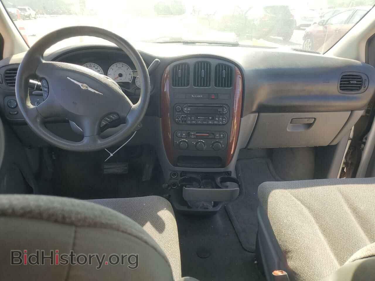 2007 CHRYSLER MINIVAN - VIN: 2A4GP44R37R268576 - Фото 8