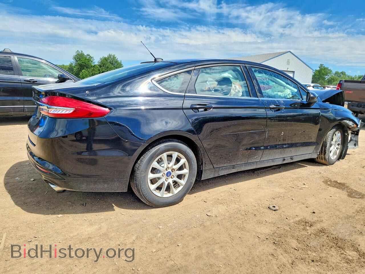 2017 FORD FUSION - VIN: 3FA6P0G77HR328381 - Photo 3