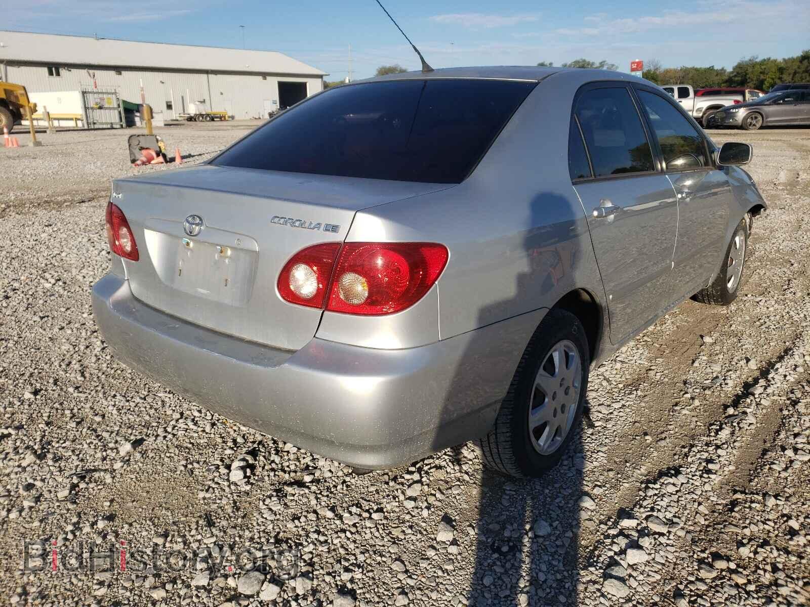 2007 TOYOTA COROLLA - VIN: JTDBR32E370134567 - Фото 4