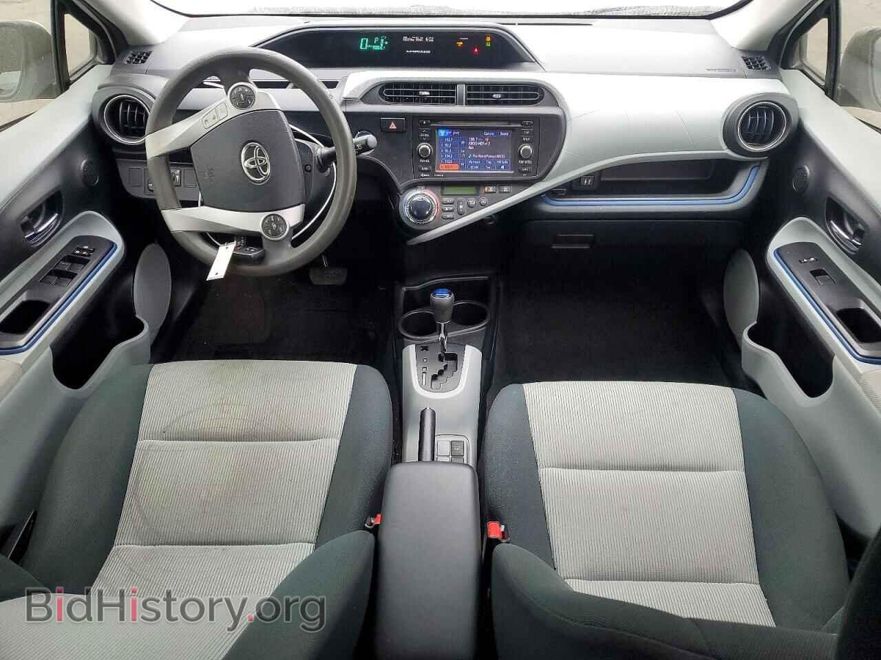 2012 TOYOTA PRIUS - VIN: JTDKDTB34C1018070 - Фото 8