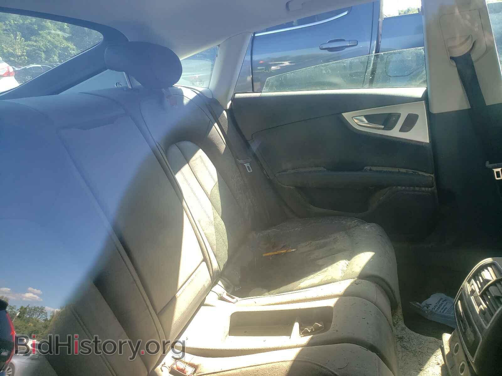 2012 AUDI A7 - VIN: WAUYGAFC4CN039328 - Фото 6