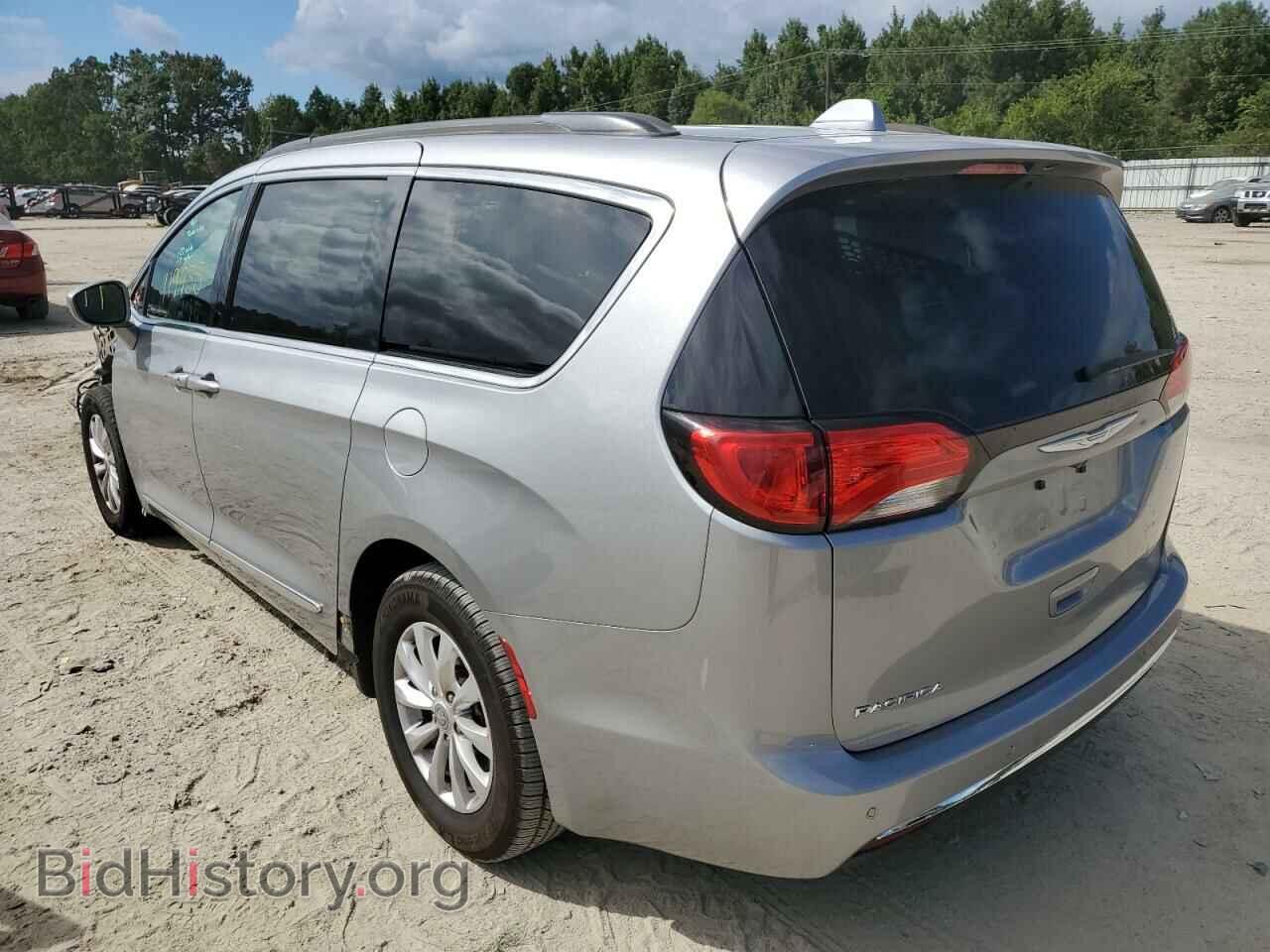 2017 CHRYSLER PACIFICA - VIN: 2C4RC1BG3HR540524 - Фото 3