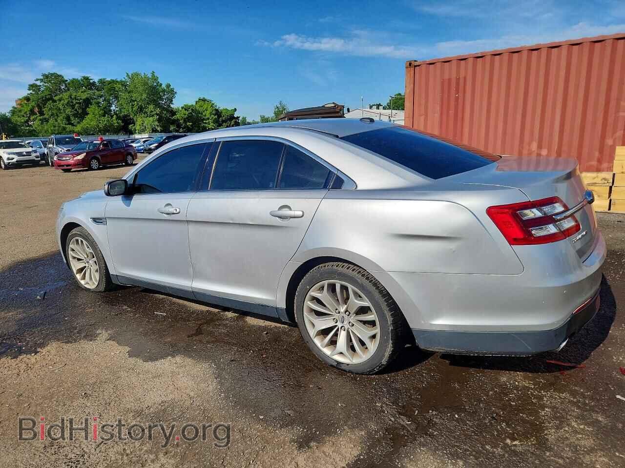 2017 FORD TAURUS - VIN: 1FAHP2F85HG111885 - Фото 2