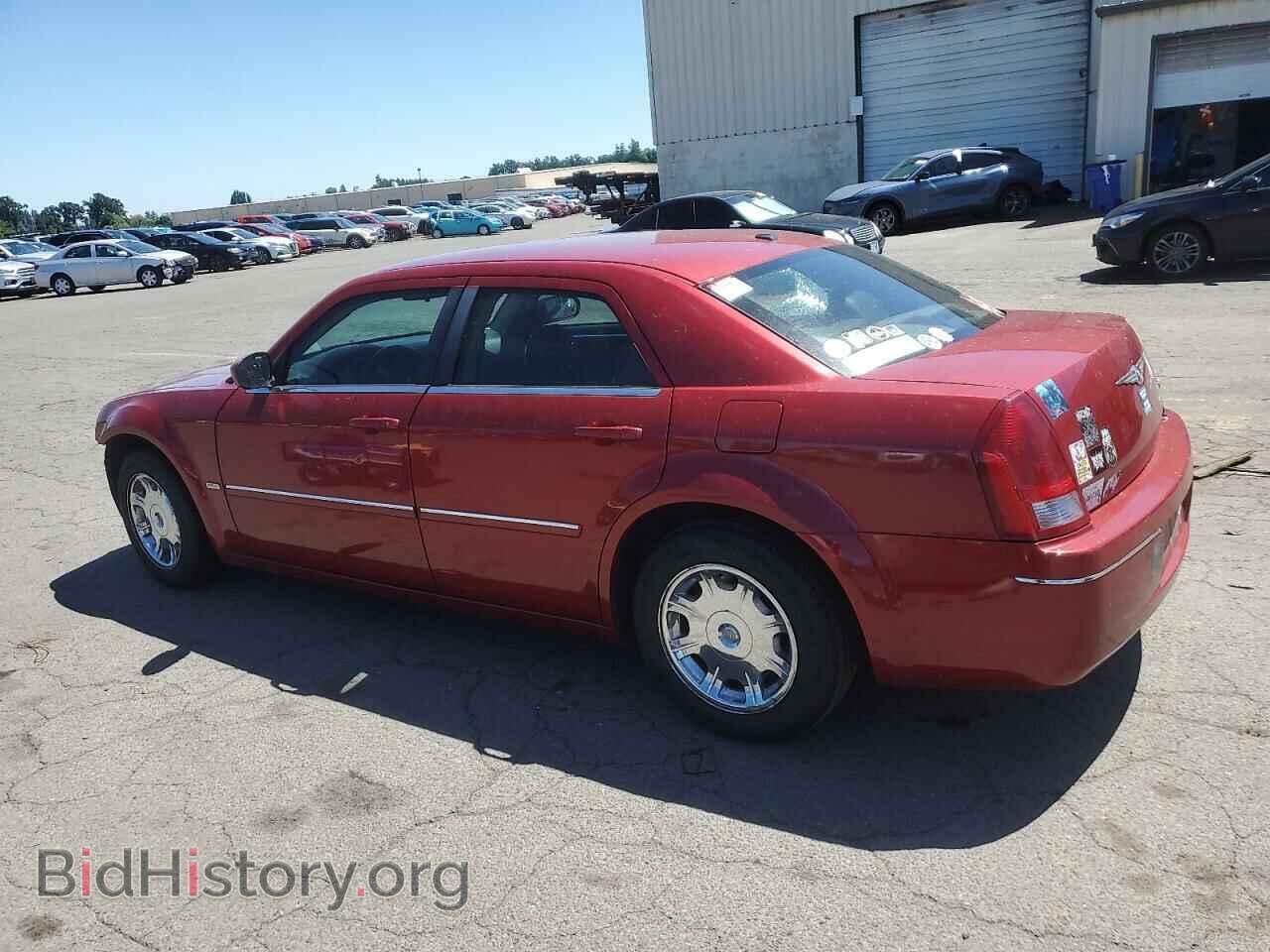 2007 CHRYSLER 300 - VIN: 2C3KA53G87H722337 - Фото 2